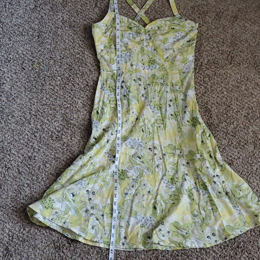 Loft yellow floral sun dress, size 4 - Picture 8 of 8